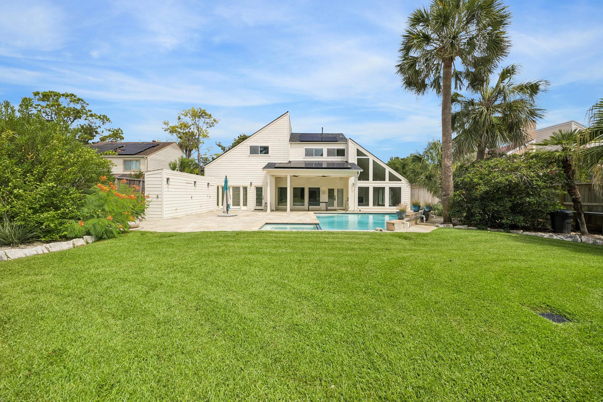 11931 Carriage Hill Drive
