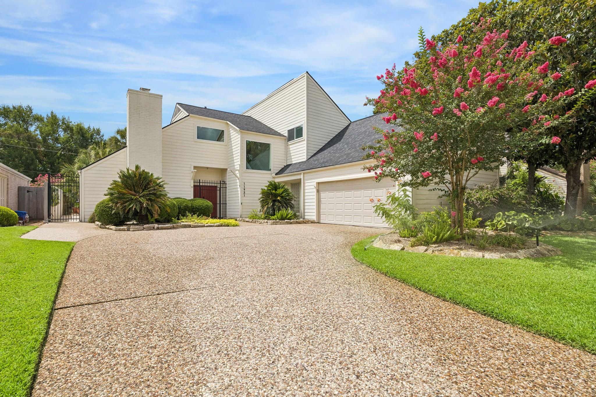 11931 Carriage Hill Drive