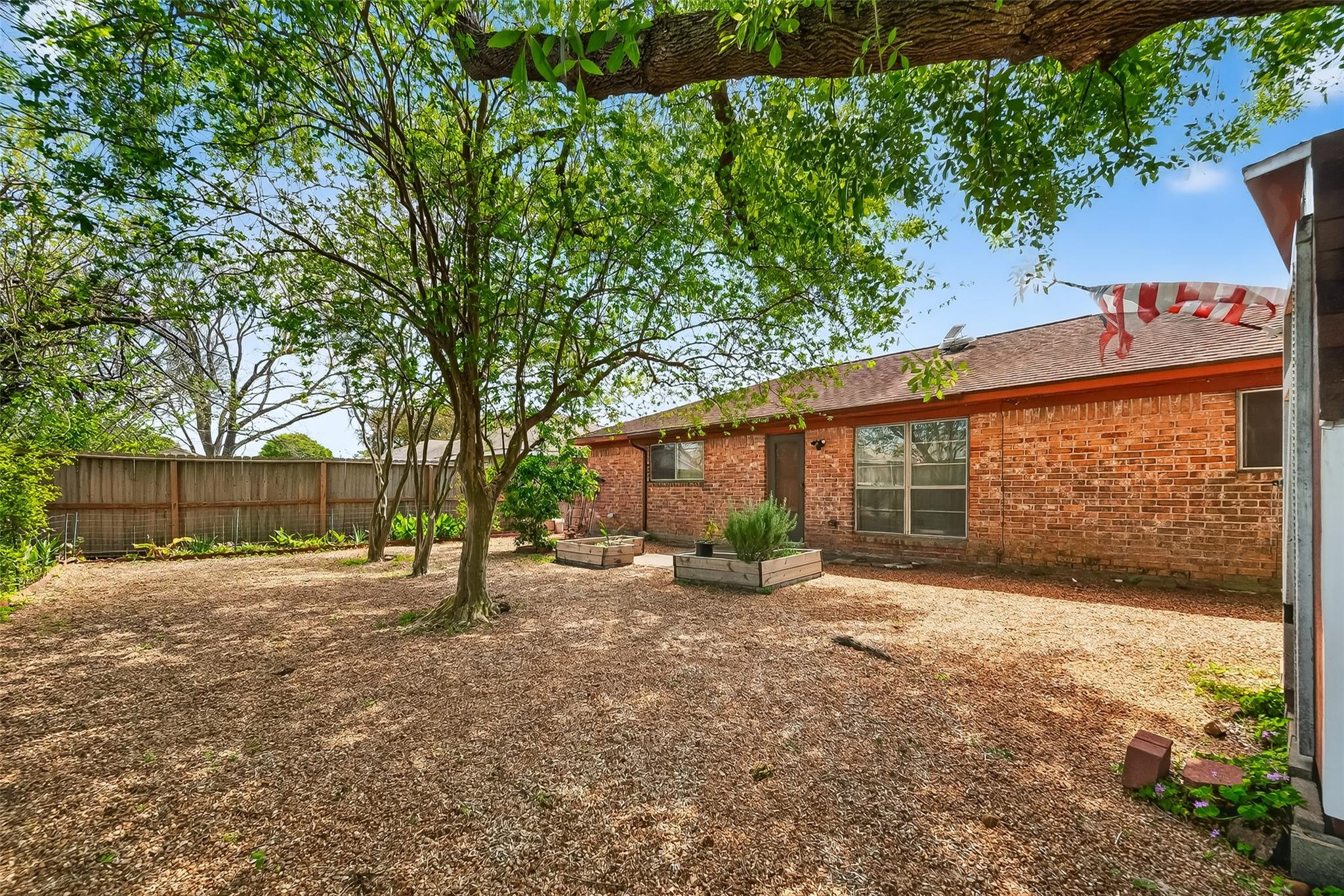 302 Windward Drive