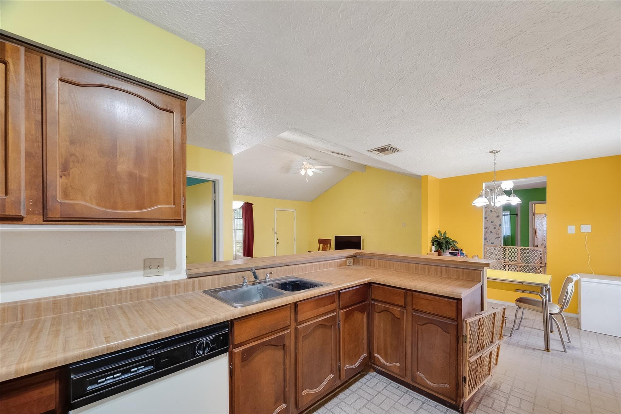 302 Windward Drive