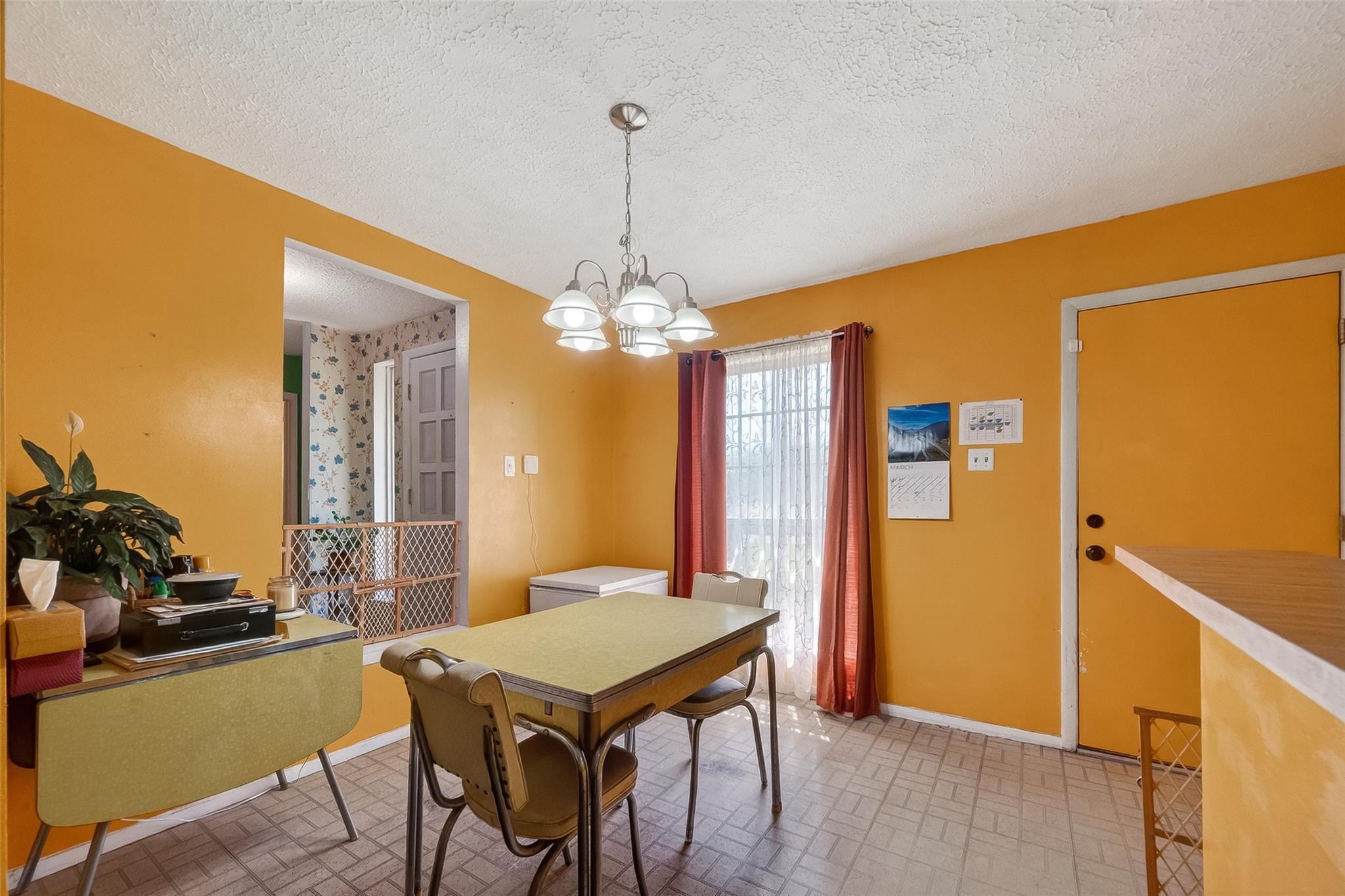 302 Windward Drive