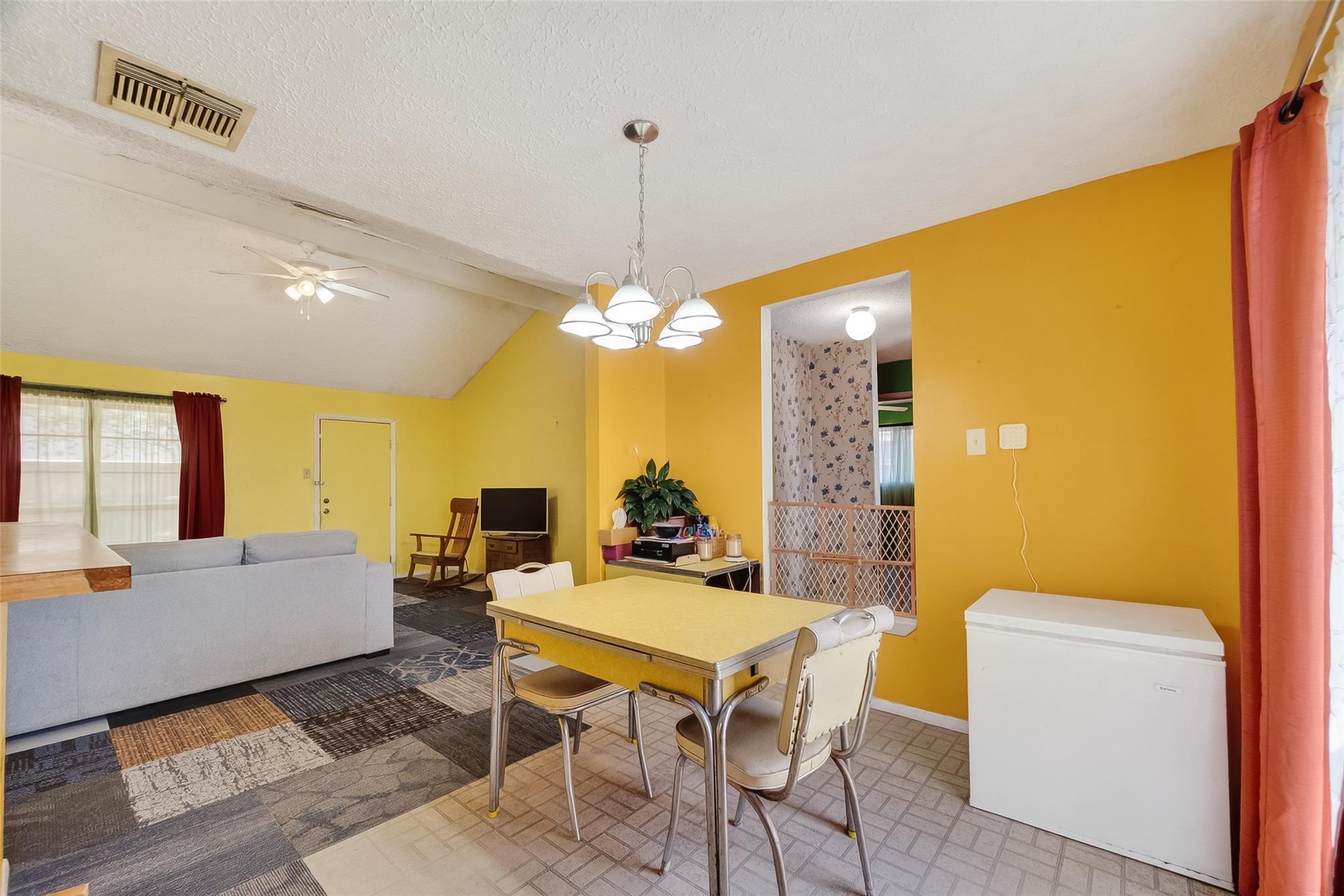 302 Windward Drive