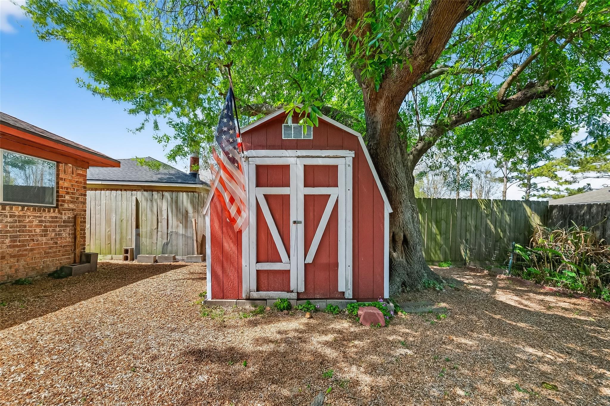 302 Windward Drive