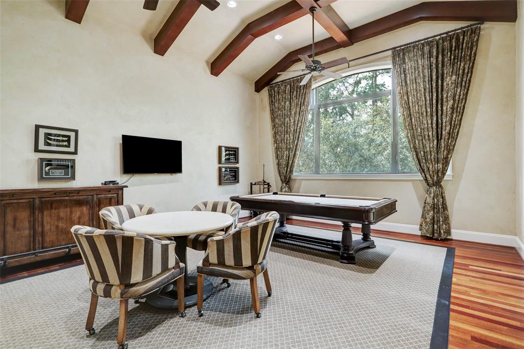 318 Pine Shadows Drive