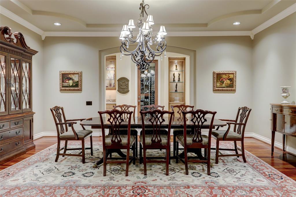 318 Pine Shadows Drive