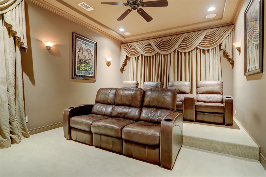 318 Pine Shadows Drive
