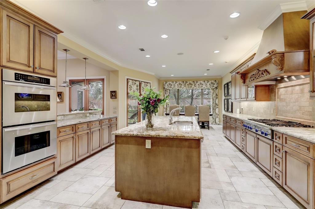 318 Pine Shadows Drive