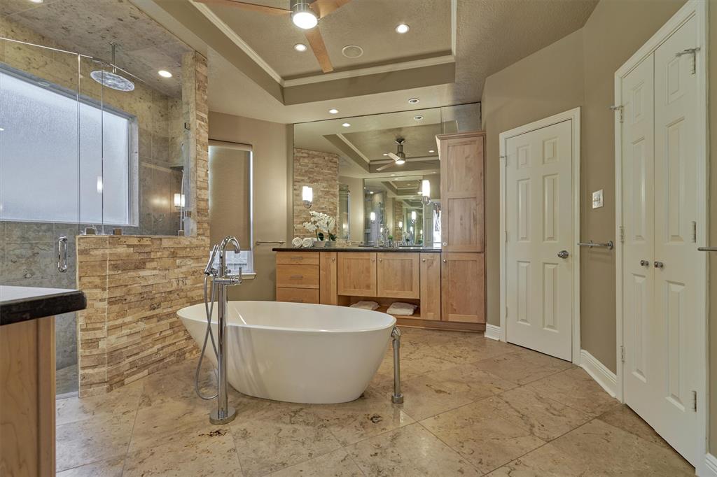 18 Highland Circle