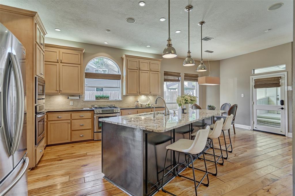 18 Highland Circle