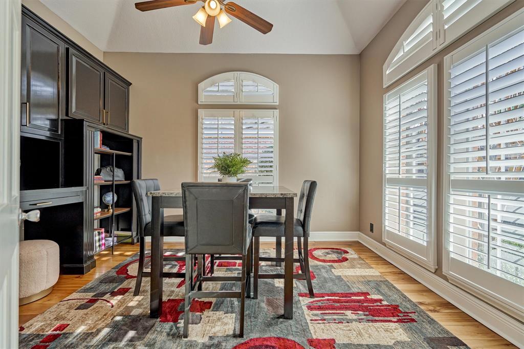 18 Highland Circle