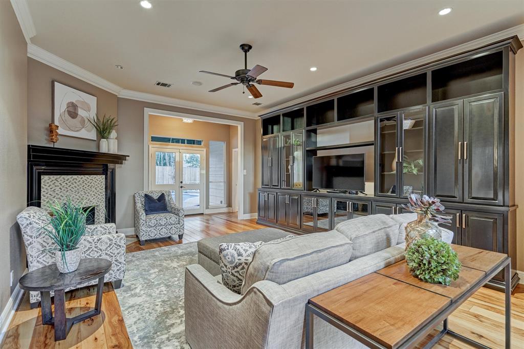 18 Highland Circle