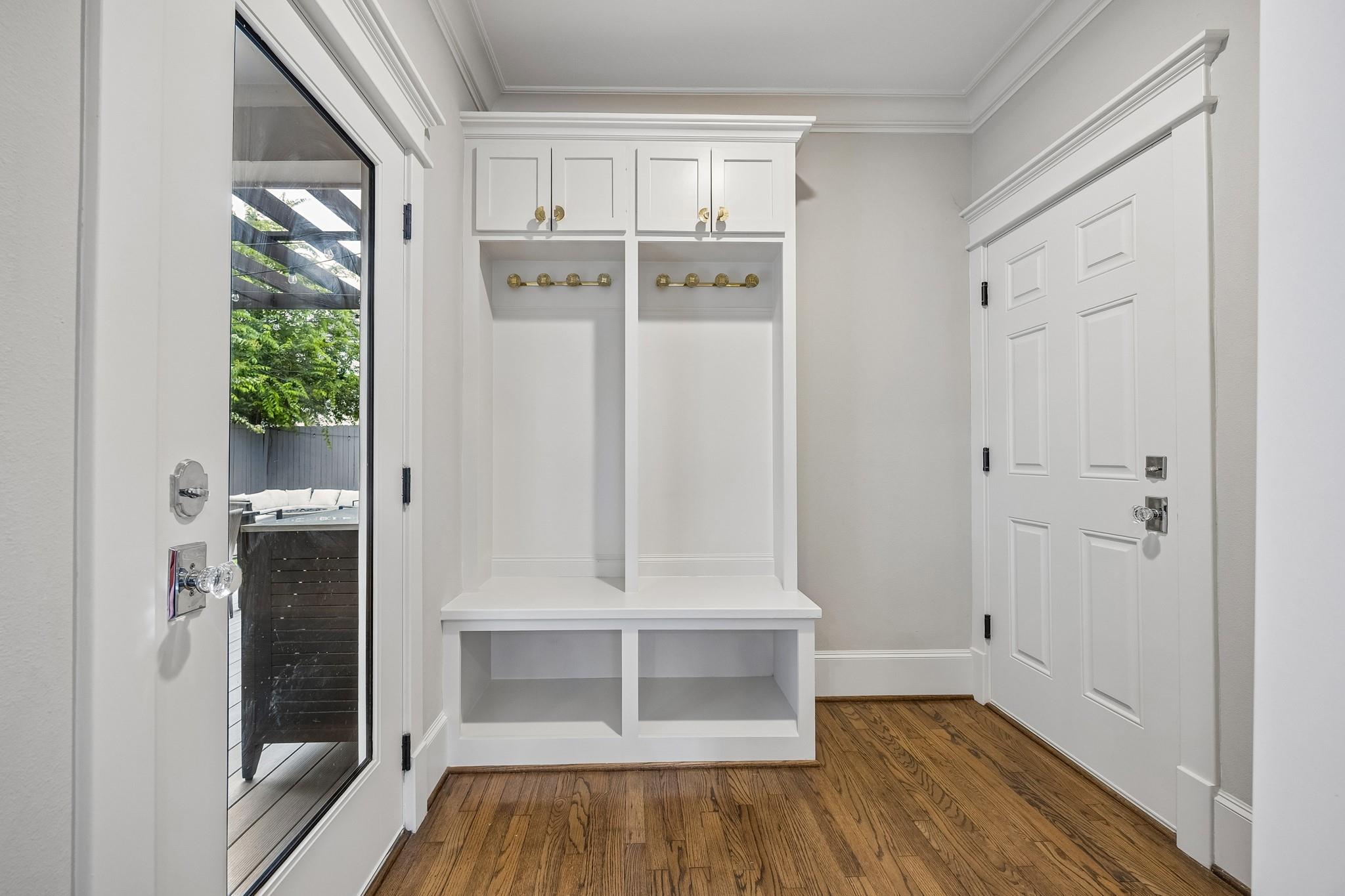 335 W 23rd Street