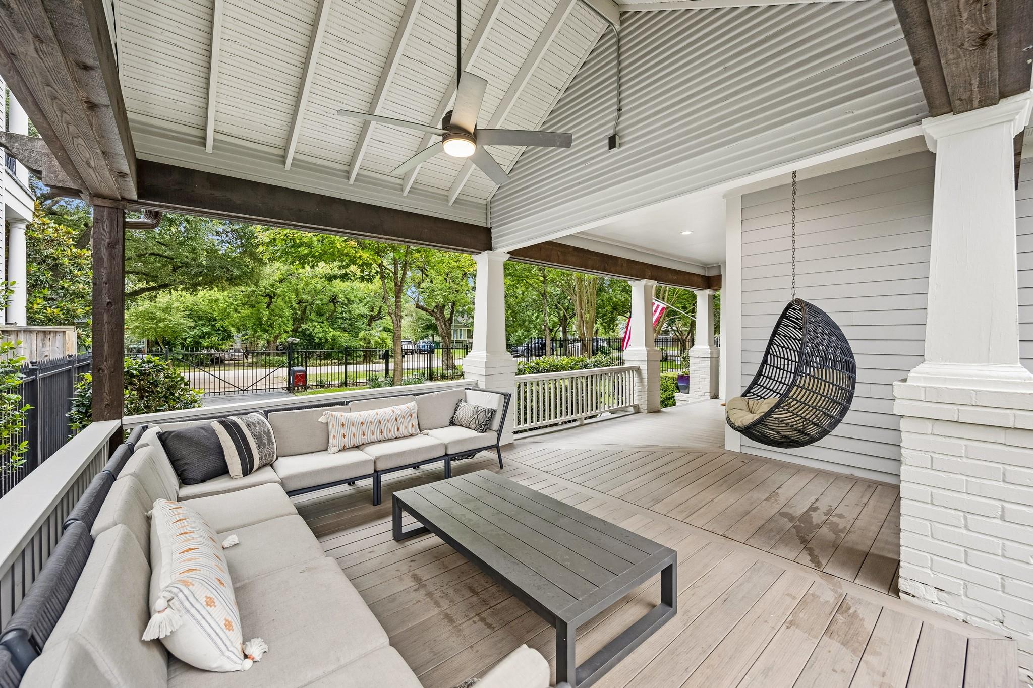 335 W 23rd Street