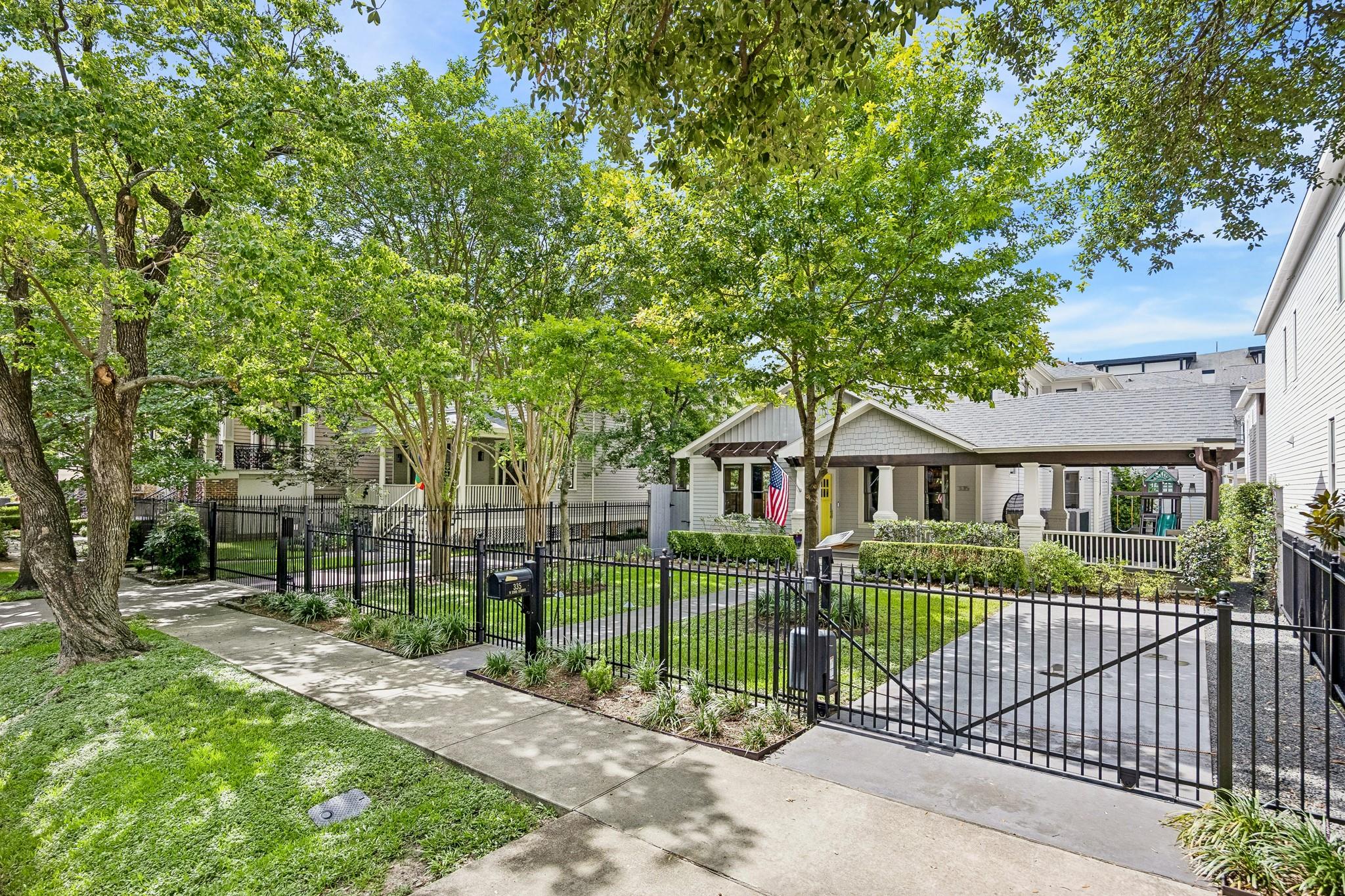 335 W 23rd Street