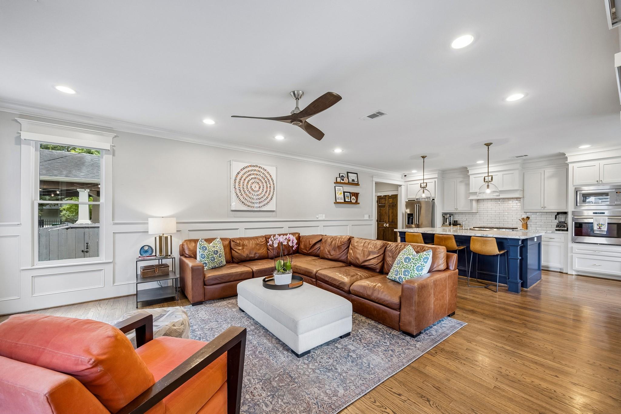 335 W 23rd Street