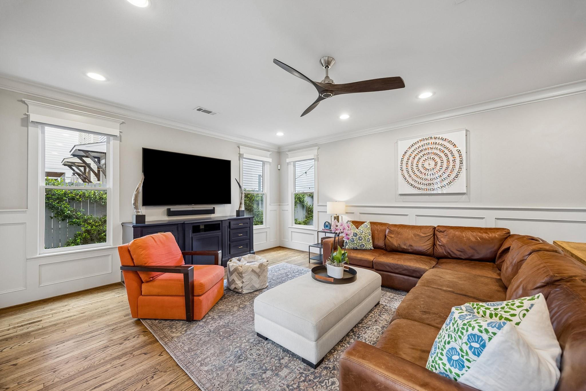 335 W 23rd Street