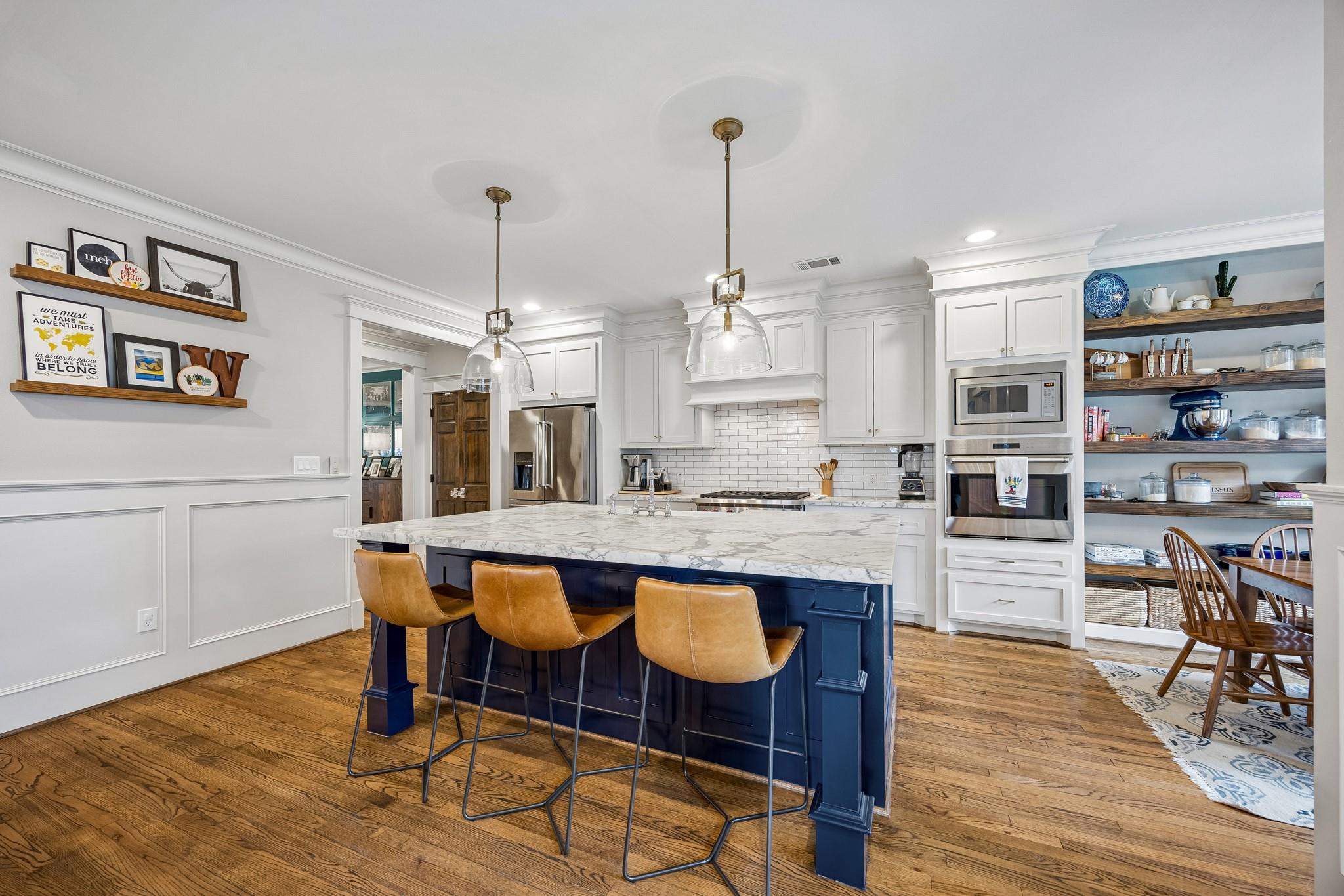 335 W 23rd Street