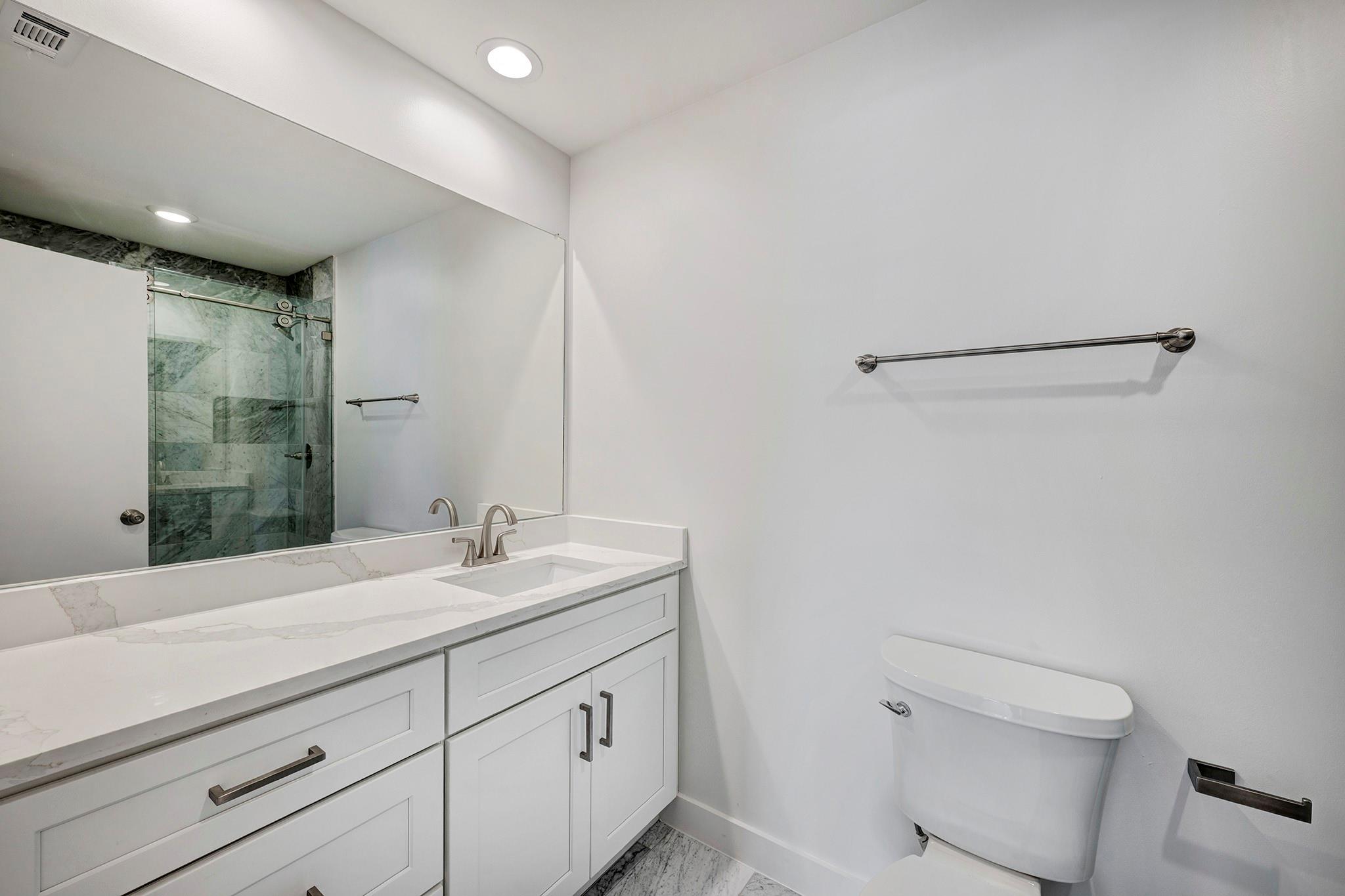 2829 Timmons Lane # 206