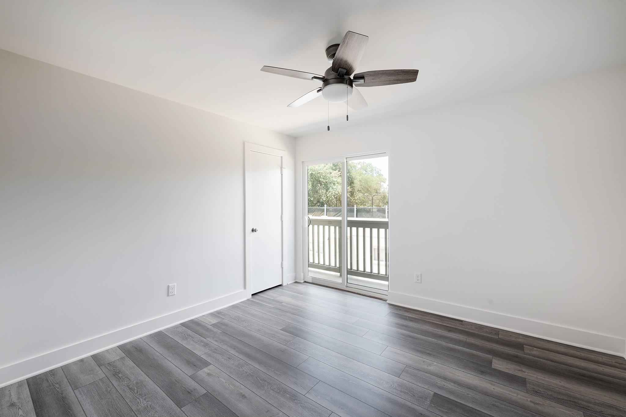 2829 Timmons Lane # 206