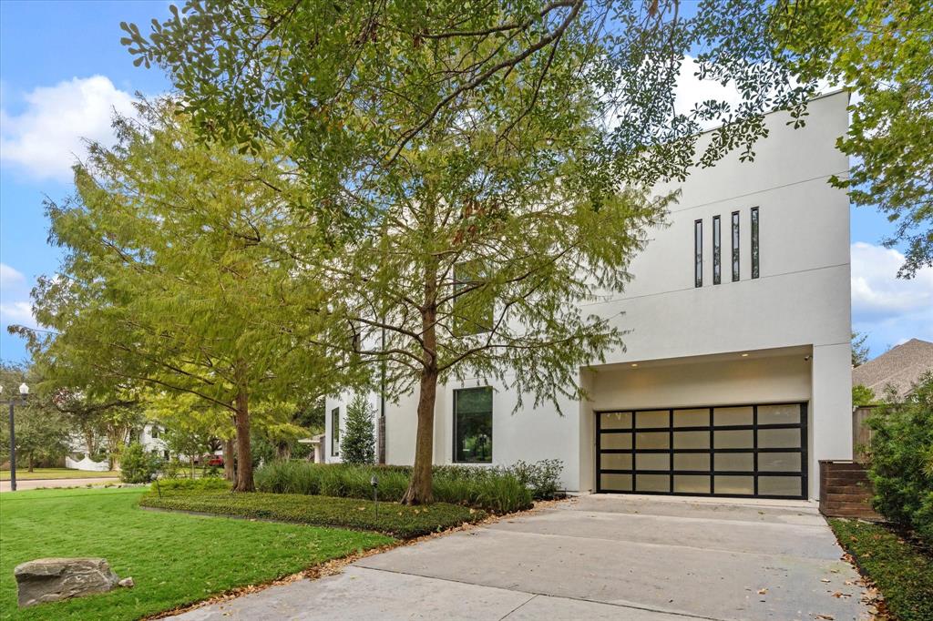 3207 Newcastle Drive