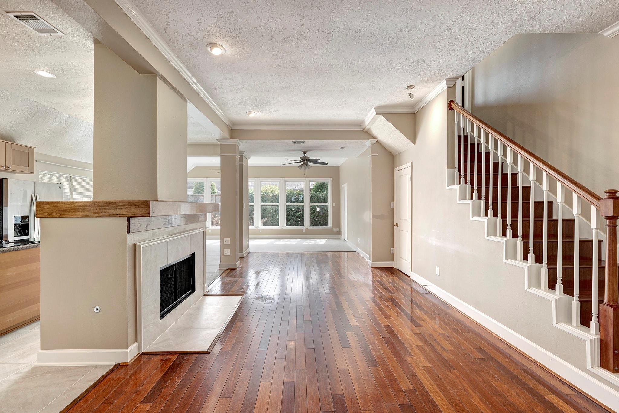 7019 Lawler Ridge