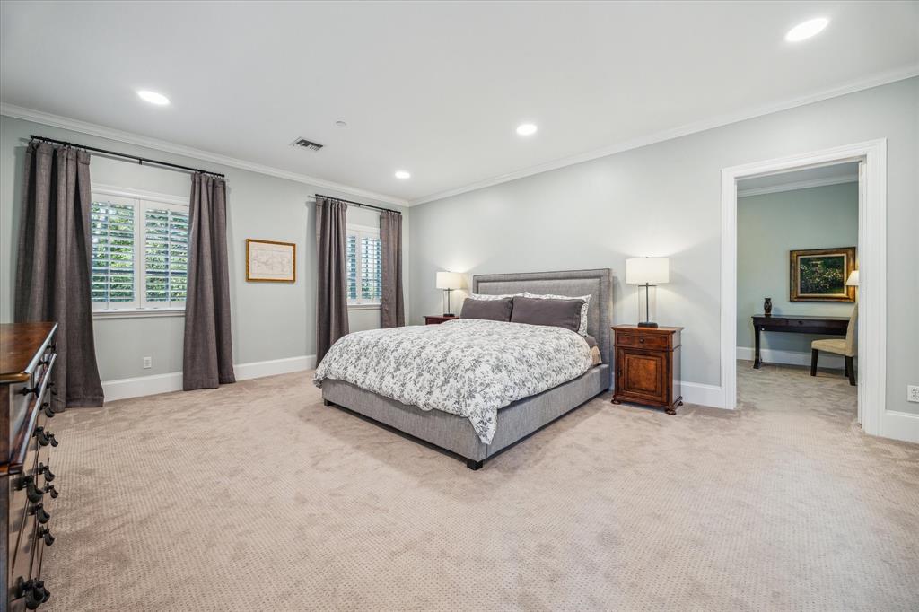 200 Mulberry Lane