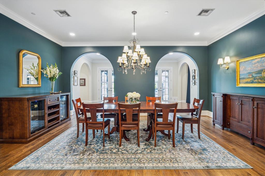 200 Mulberry Lane