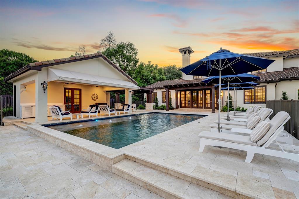 200 Mulberry Lane