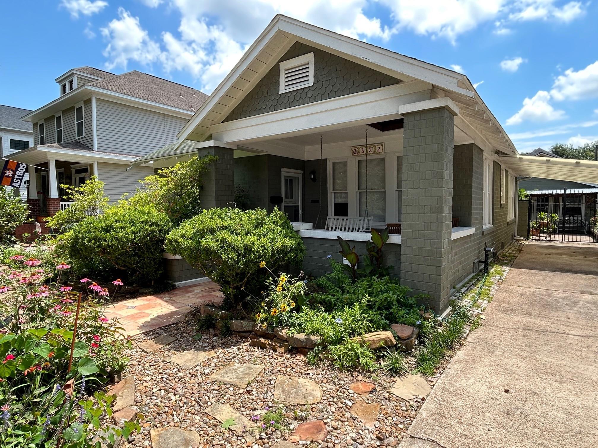 1322 Harvard Street