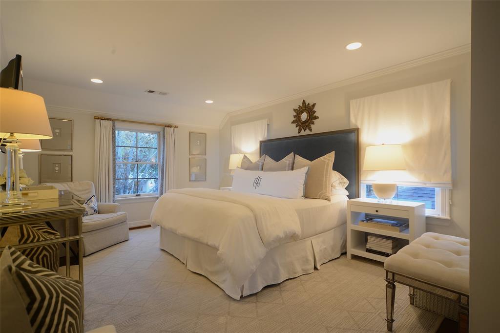 2906 Nottingham Street