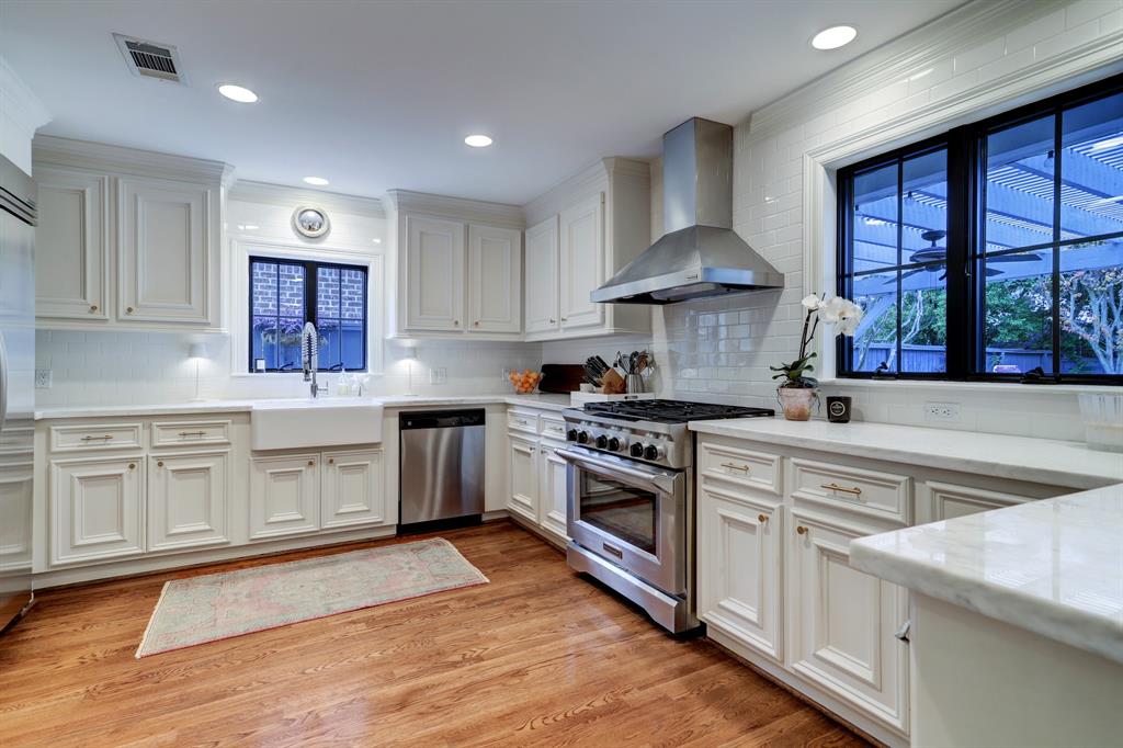 2906 Nottingham Street