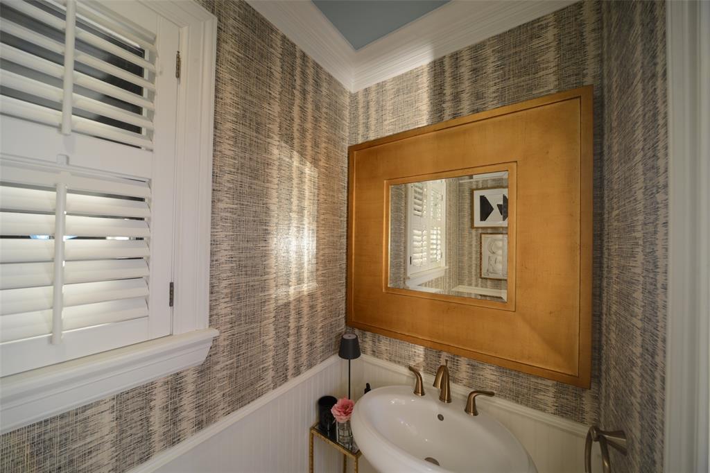 2906 Nottingham Street