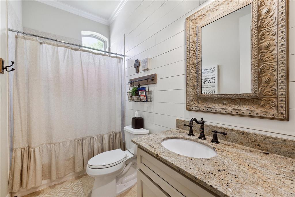 8827 Cavell Court