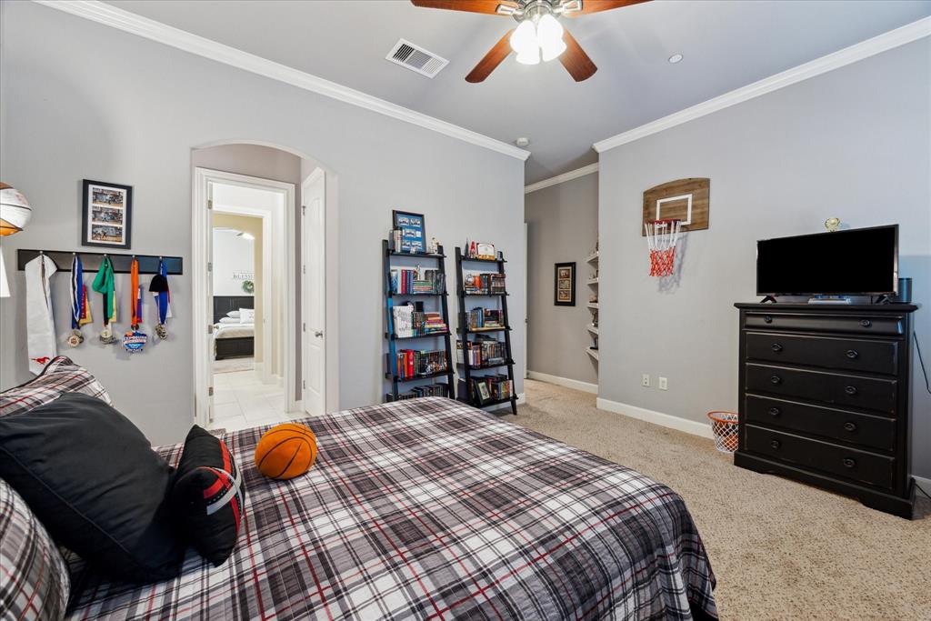 8827 Cavell Court
