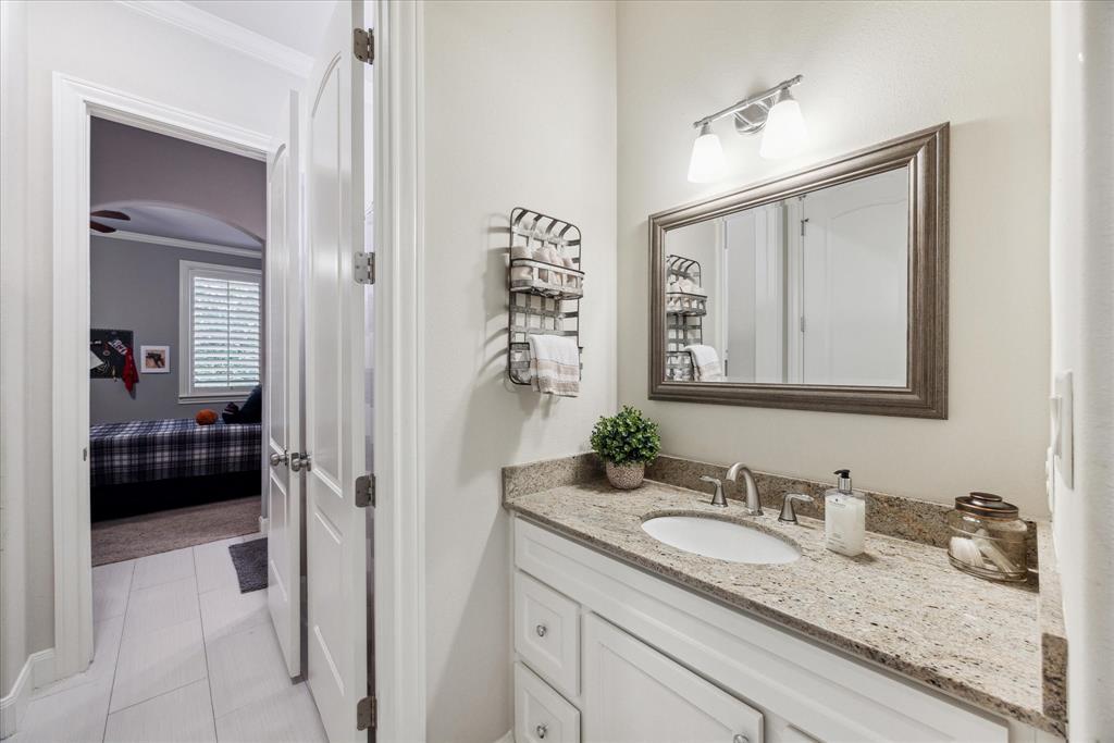 8827 Cavell Court