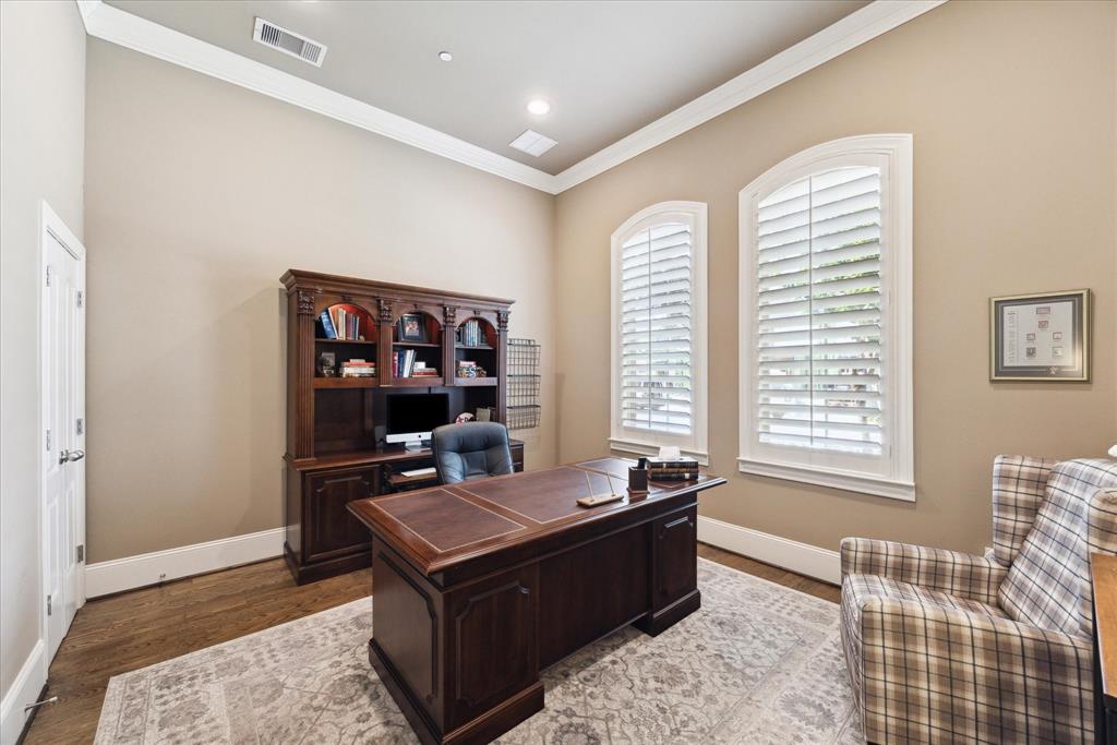 8827 Cavell Court