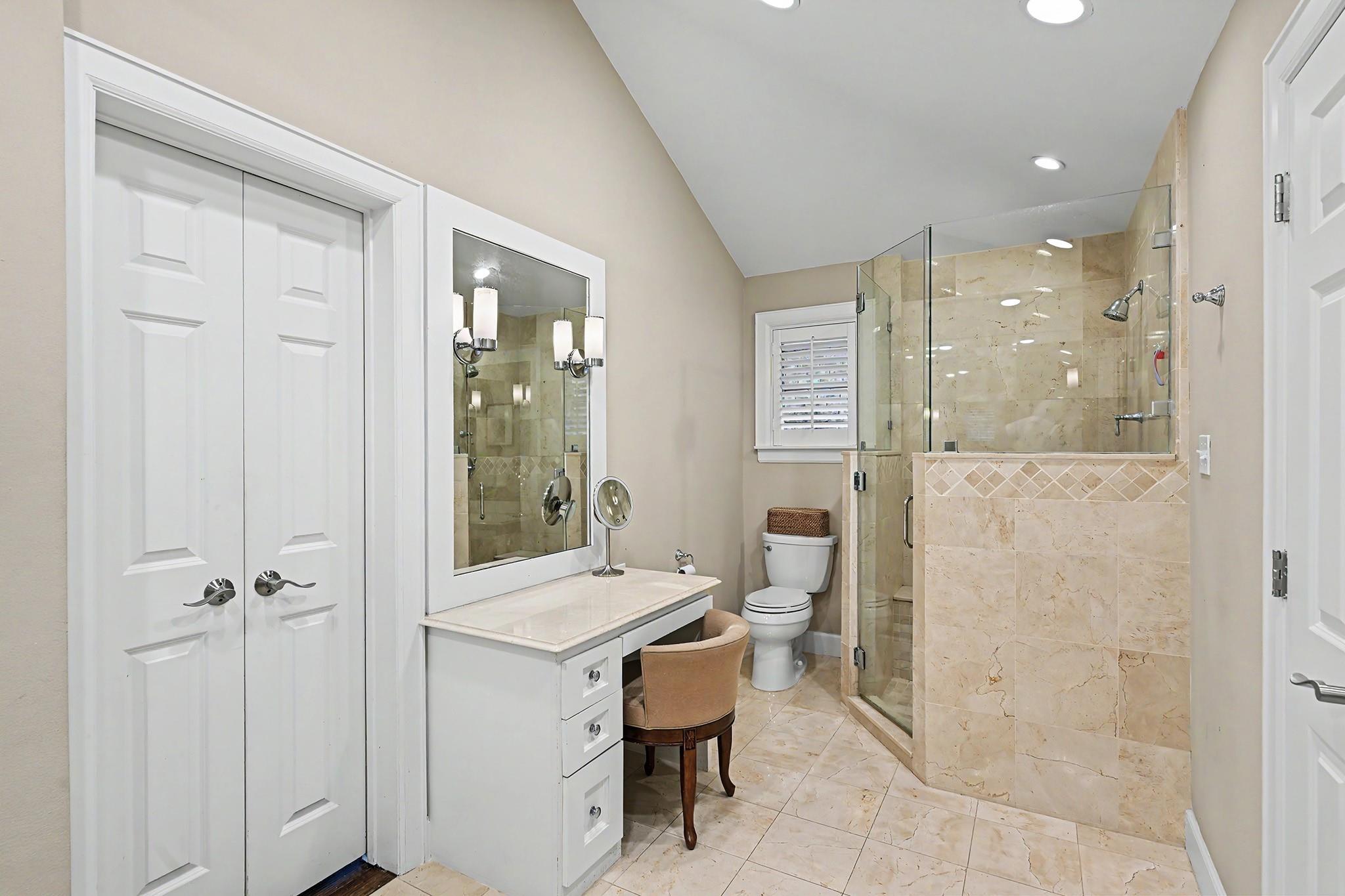 5623 Overbrook Lane