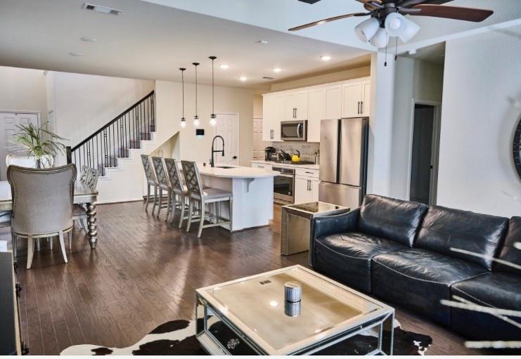 4007 Starbright Street