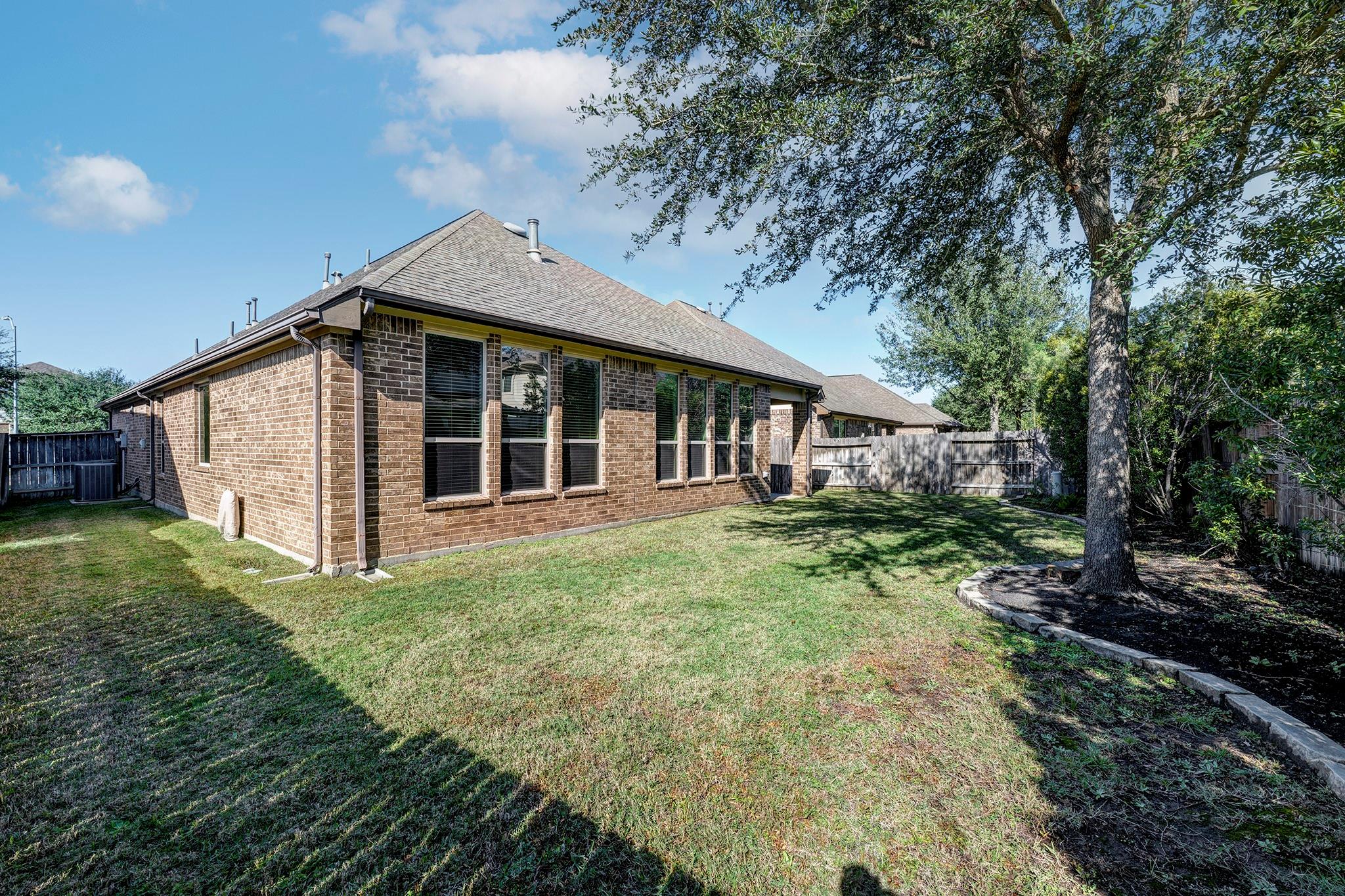 4827 Addison Forest Trail