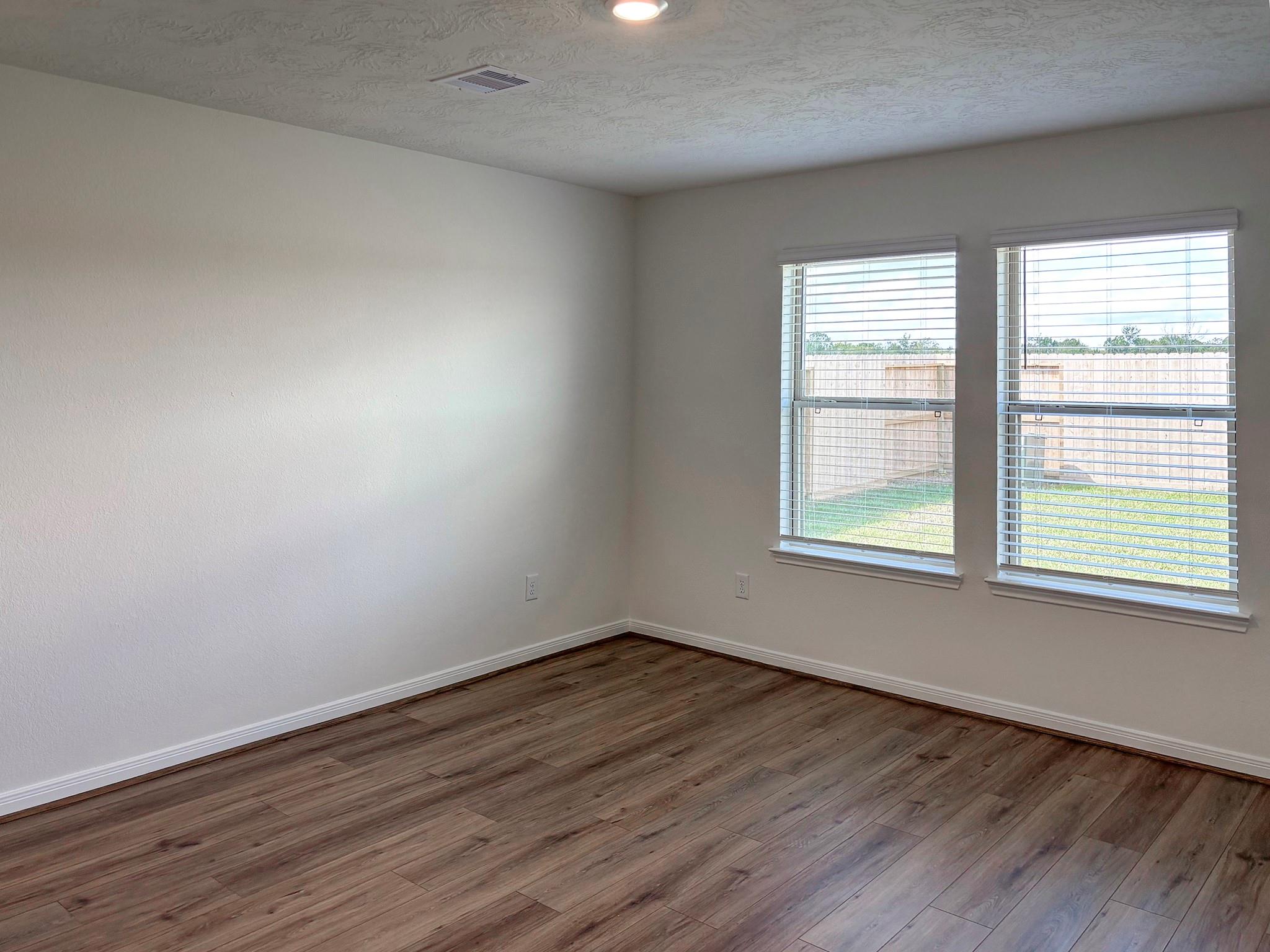 6018 Monte Thomas