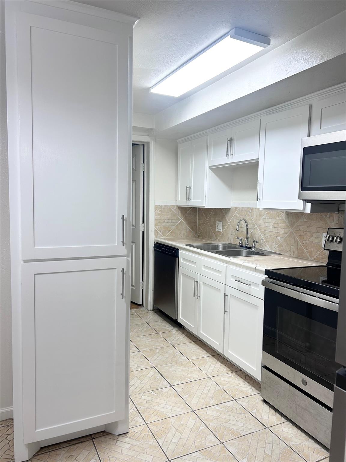 115 Aurora Street # 1