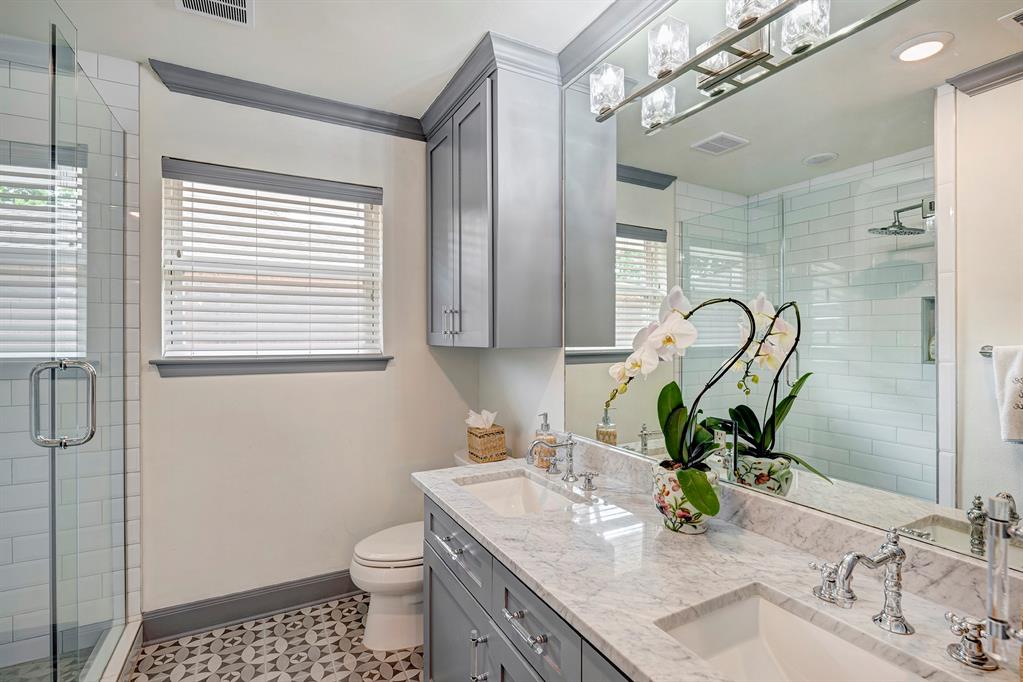 6213 Meadow Lake Lane
