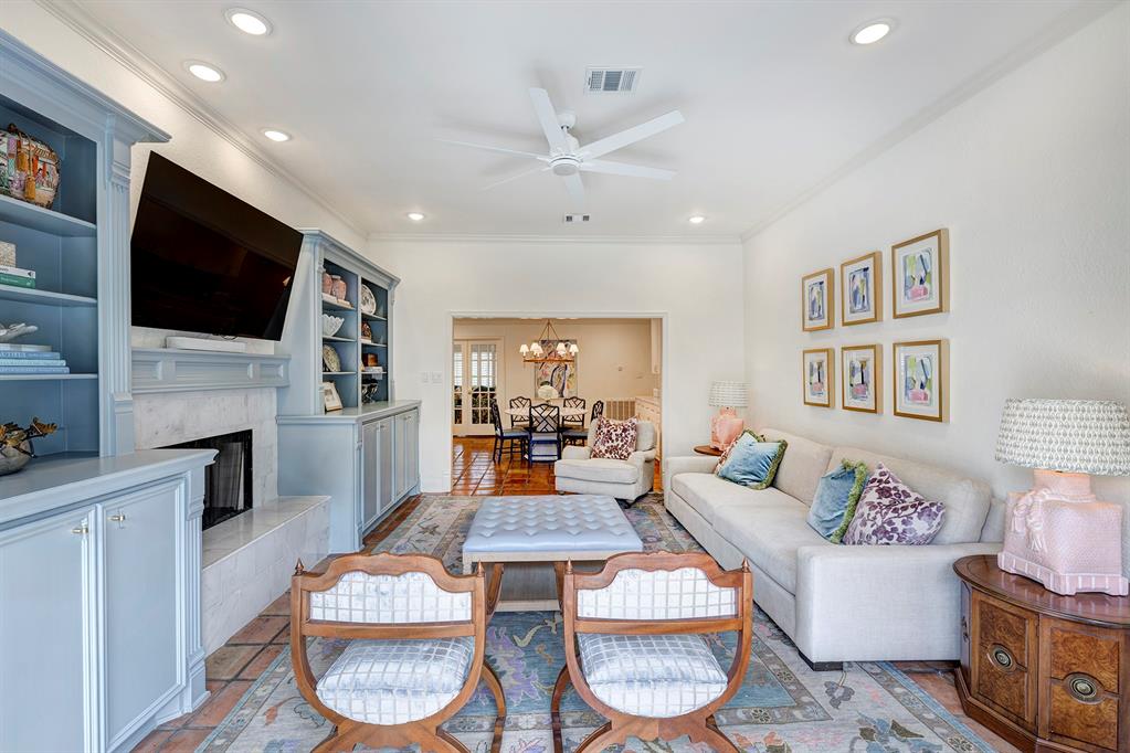 6213 Meadow Lake Lane