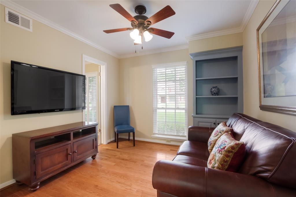 655 W Forest Drive