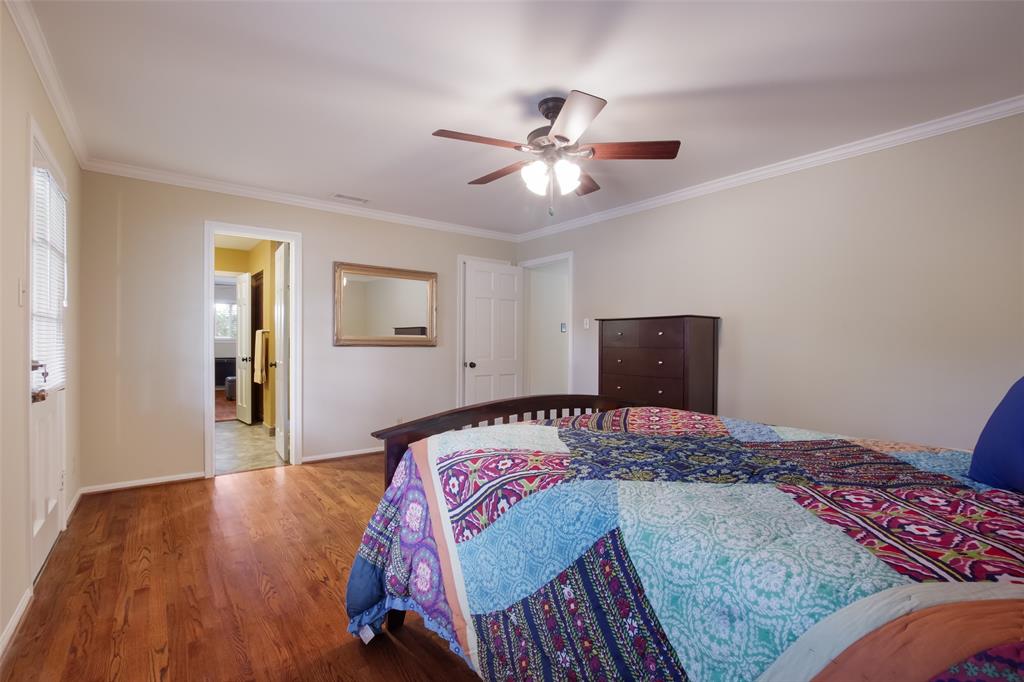 655 W Forest Drive