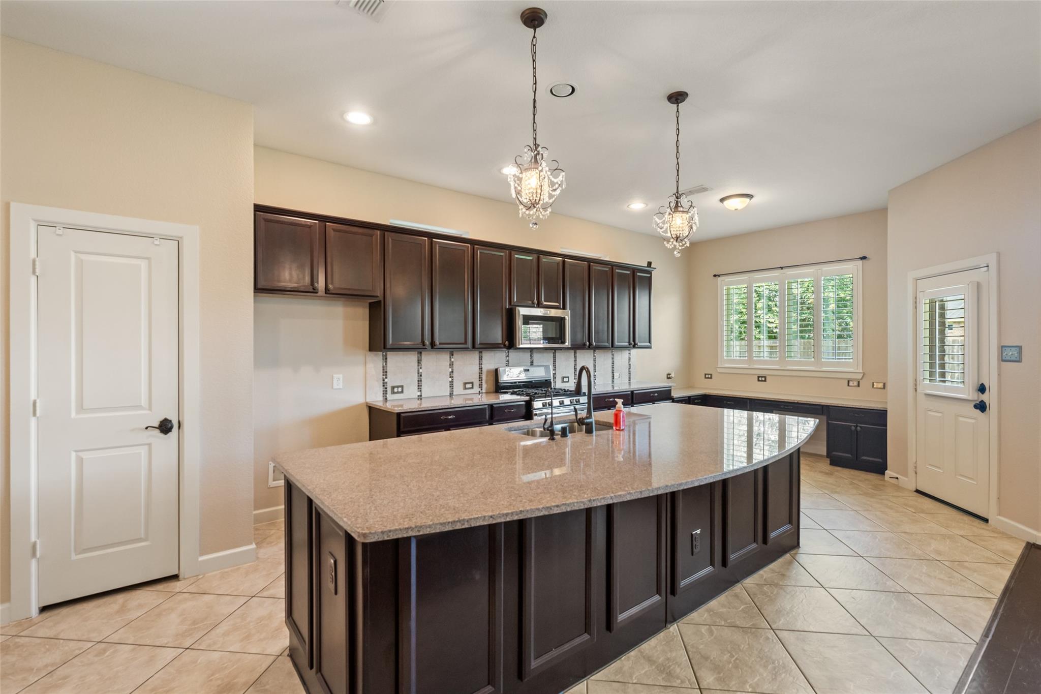 2918 Eden Trails Lane