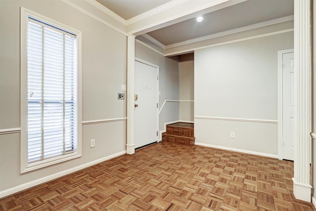 1211 Jackson Boulevard # D