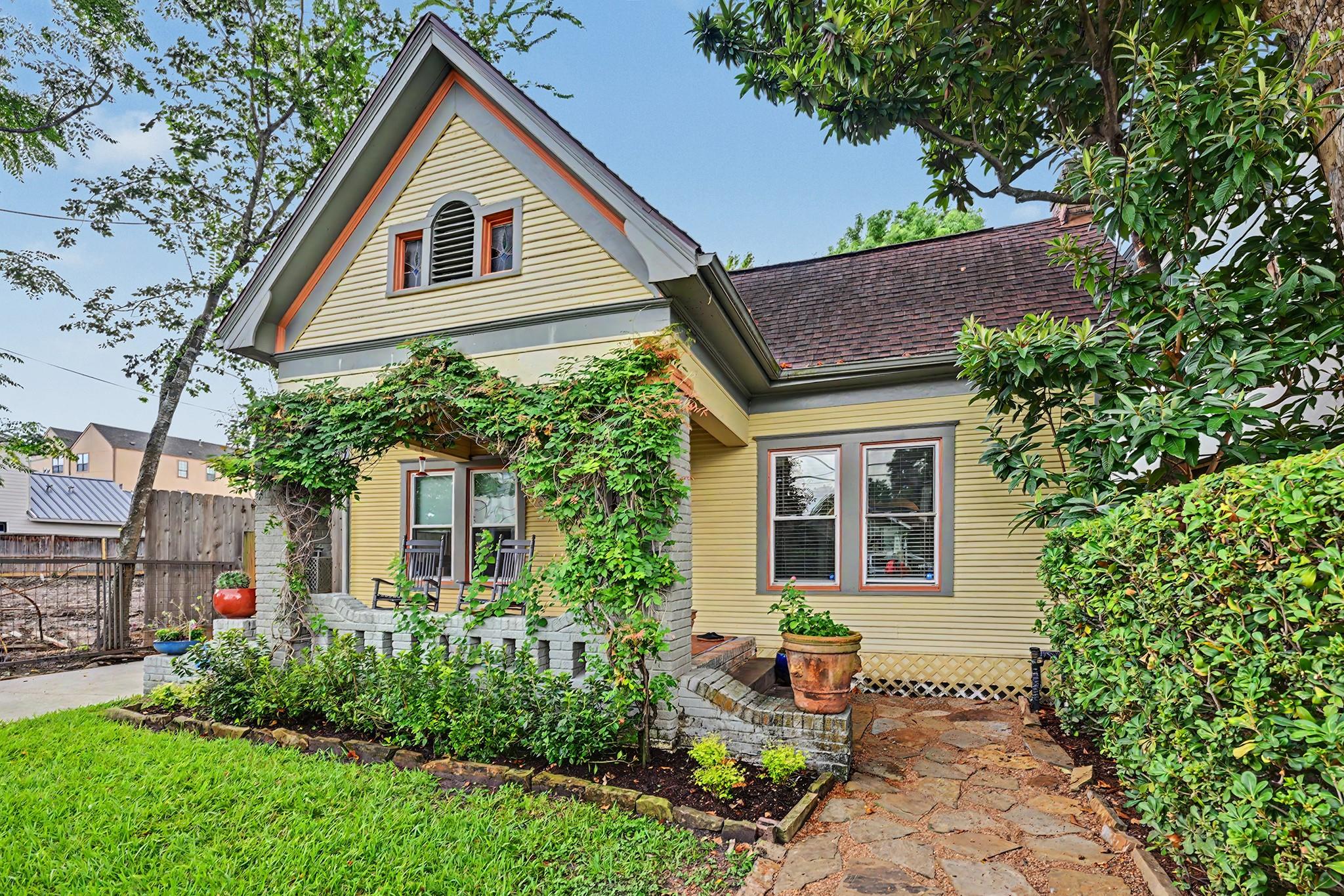 1309 Willard Street