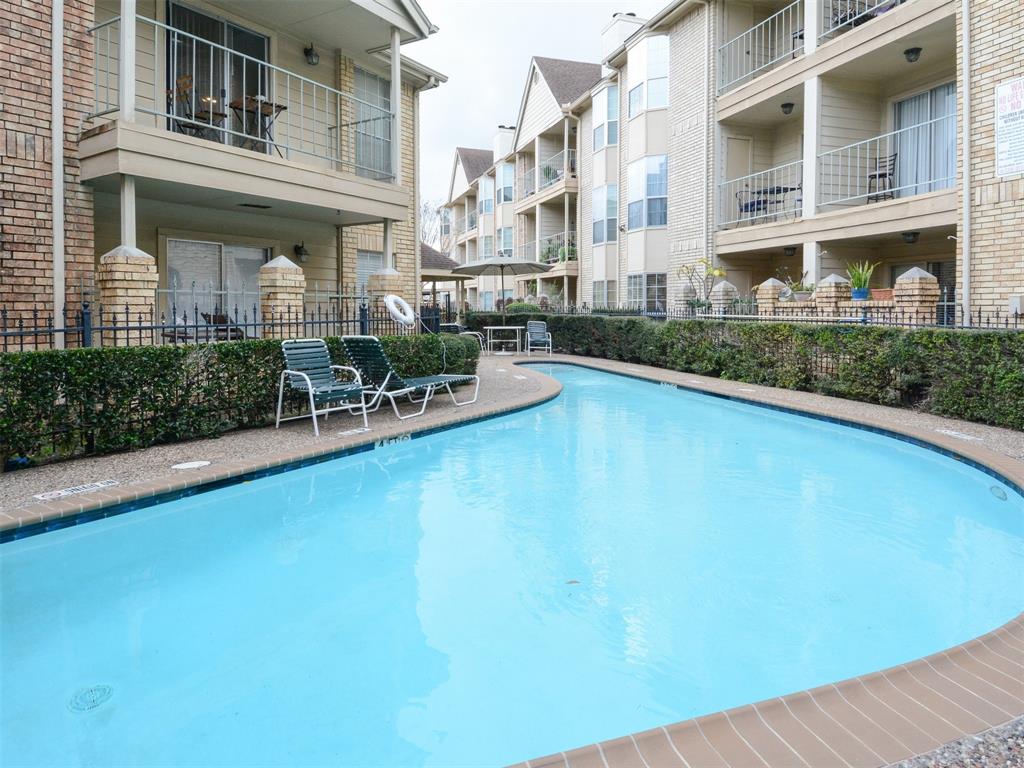 12550 Whittington Drive Unit: 8/811