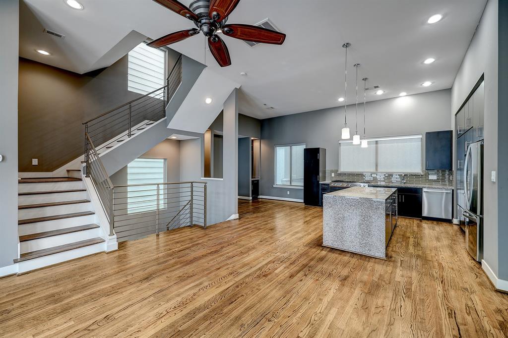 802 W Drew Street
